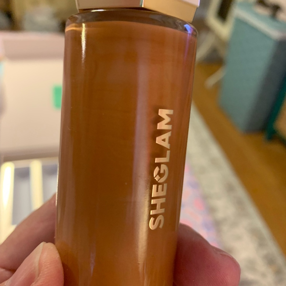 SHEGLAM Sunburst Glow (new), use as a primer, highlighter or mix with foundation